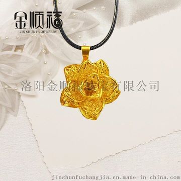 黄铜首饰现场加工 精美大花吊坠批发